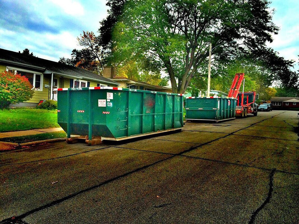 Commercial Dumpster Rental Services Pros, Lantana Junk Removal and Trash Haulers