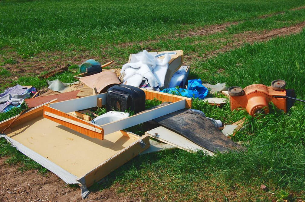 Property Cleanup Experts, Lantana Junk Removal and Trash Haulers